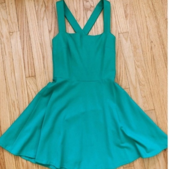 Zara Dress Green Cross Back Summer Cocktail Length - Picture 2 of 4